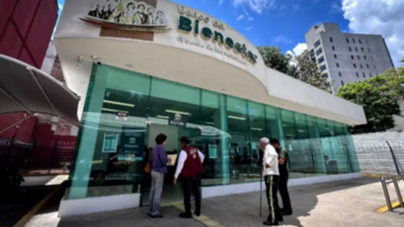 Pensionados con apellidos P y Q reciben 6,400 pesos este jueves 19 de marzo