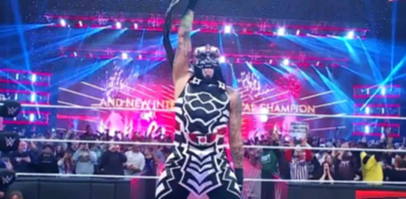 Penta Zero Miedo Alcanza la Gloria: Mexicano Se Corona Campeón Intercontinental en WWE