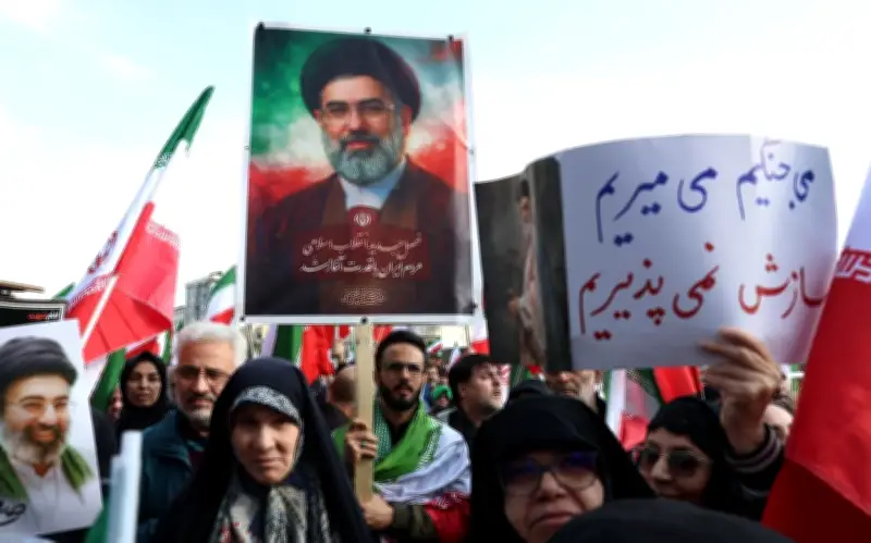 Pentágono afirma que nuevo líder supremo de Irán está herido y con miedo