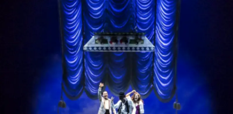 Ópera 'Ascenso y caída de la ciudad de Mahagonny' llega al Palacio de Bellas Artes