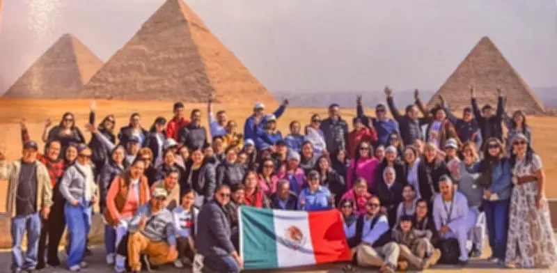 Peregrinos mexicanos de Celaya y Querétaro evacuan zona de conflicto en Medio Oriente