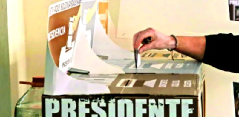 Plan B de AMLO alinea revocación de mandato con elecciones federales