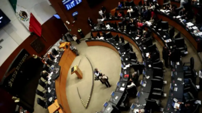 Plan B electoral se atasca en el Senado por revisión del federalismo municipal