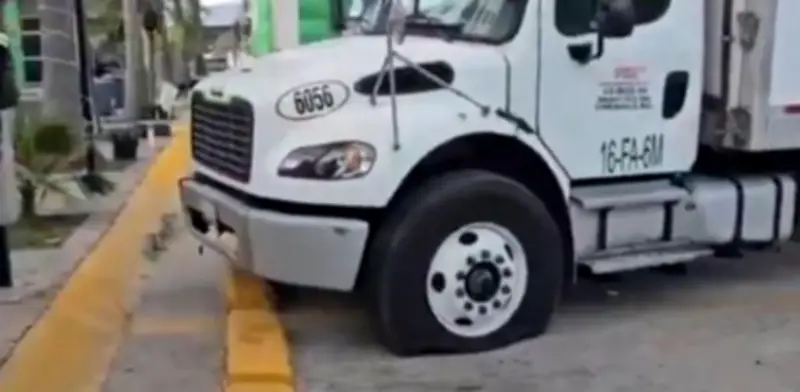 Ponchallantas afectan a 15 vehículos en Tala, Jalisco; Guardia Nacional interviene