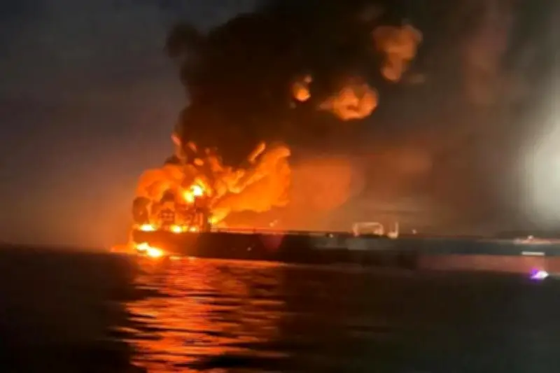 Precio del Crudo se Dispara Tras Ataque Iraní a Petrolero Kuwaití