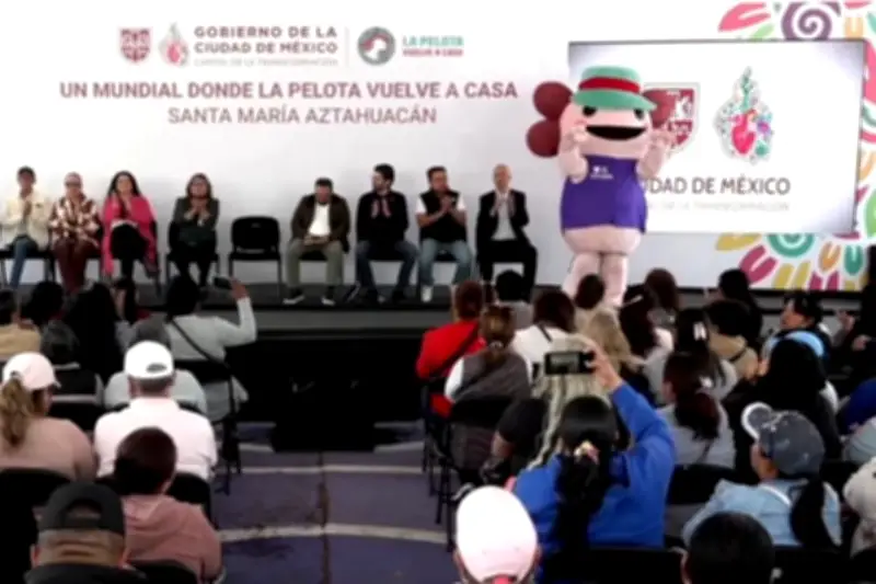 Presentan a Xoli, el asistente virtual turístico de la Ciudad de México