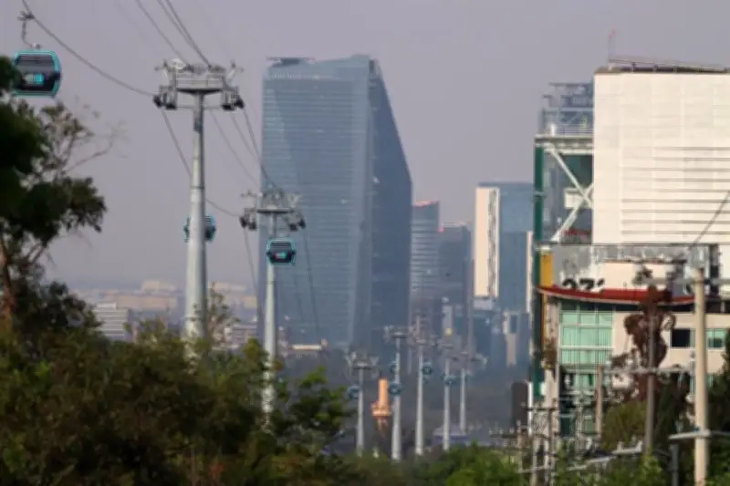 Previenen fuertes vientos para este sábado en la Ciudad de México