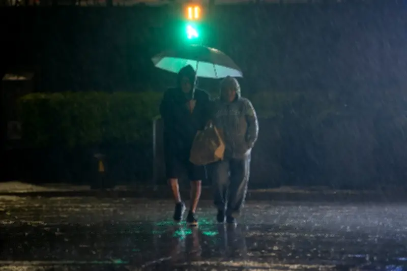 Pronóstico del SMN: Lluvias torrenciales y vientos intensos azotan México este miércoles