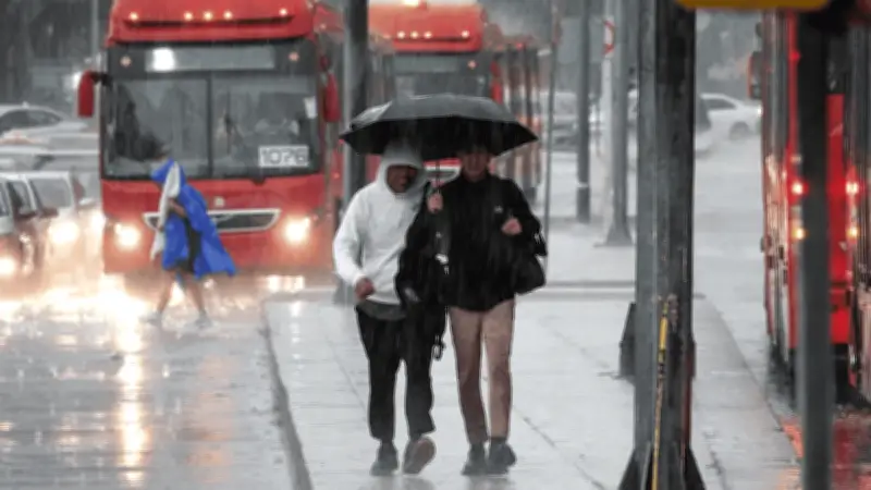 Pronóstico para CDMX: Lluvias, granizo y frío intenso este lunes 23 de marzo