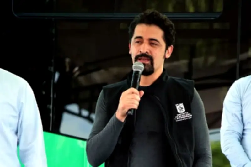 Proponen modificar la Avenida Rómulo Garza para incorporar columna del L6 en NL