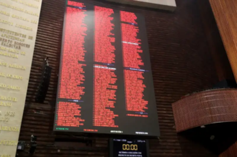 PVEM y PT respaldan el 'Plan B' de Sheinbaum tras rechazo de reforma electoral original