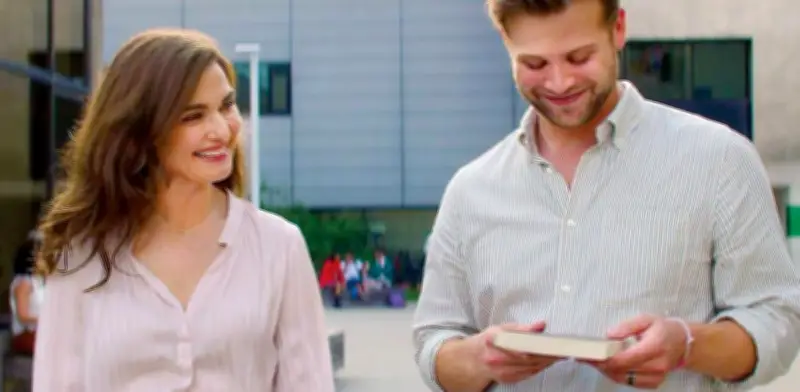 Rachel Weisz protagoniza 'Vladimir', la serie de Netflix sobre deseo y obsesión femenina