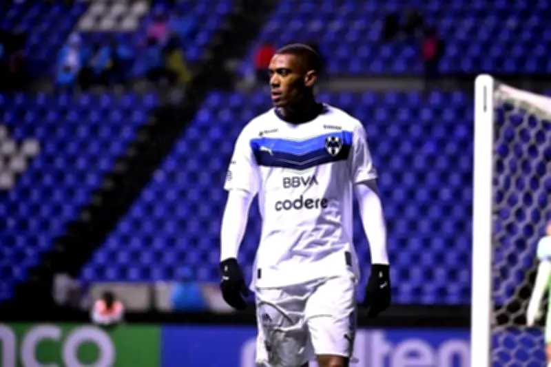 Rayados sanciona a Anthony Martial por actitud negativa en la banca durante partido