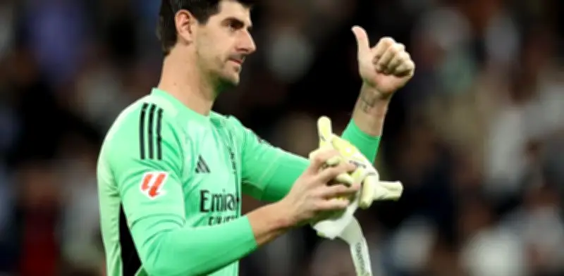 Real Madrid confirma baja de Courtois por lesión muscular: Se perderá mes y medio