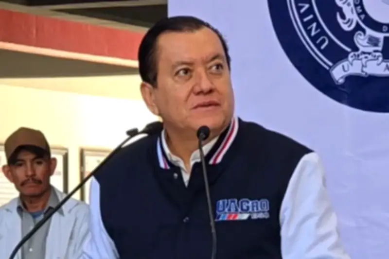 Rector de la UAGro denuncia agresiones de porros contra estudiantes universitarios