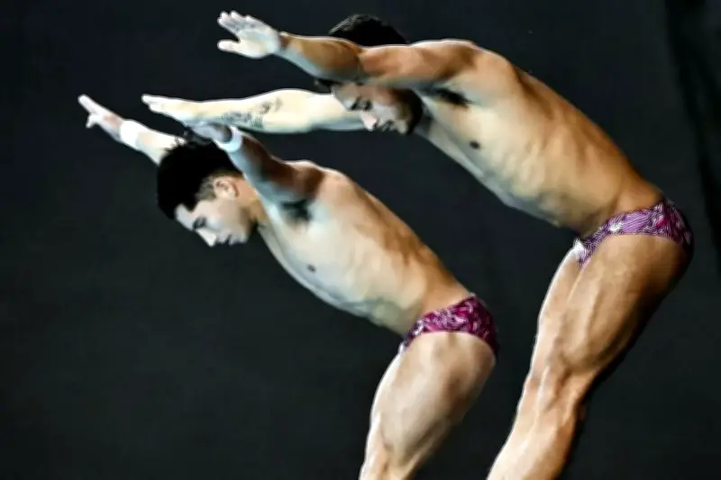 Regios iluminan con plata en la Copa Mundial de Natación Montreal 2026