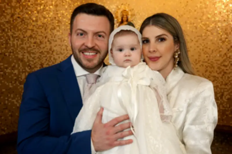 Renata Belmonte Cárdenas Celebra su Bautizo en una Ceremonia Familiar en Jalisco