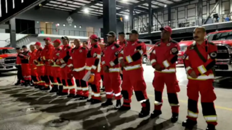 Rescatistas de Jalisco viajan a Sinaloa para intentar salvar a mineros atrapados