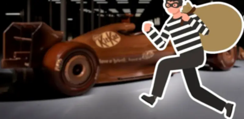 Roban 12 toneladas de KitKat edición Fórmula 1 en Italia: desaparece camión con 413 mil barras