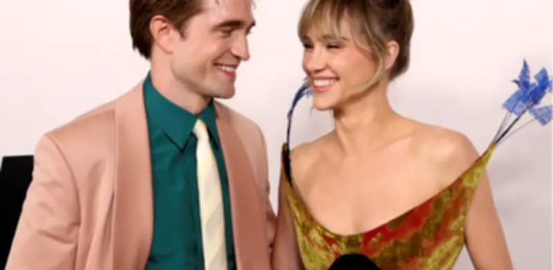 Robert Pattinson y Suki Waterhouse: ¿Boda secreta tras misteriosa declaración?
