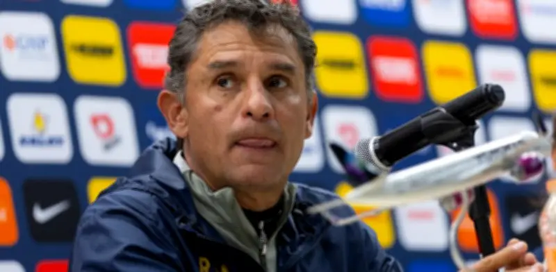 Roberto Medina defiende a Pumas: 'Los campeonatos no definen todo el trabajo del club'