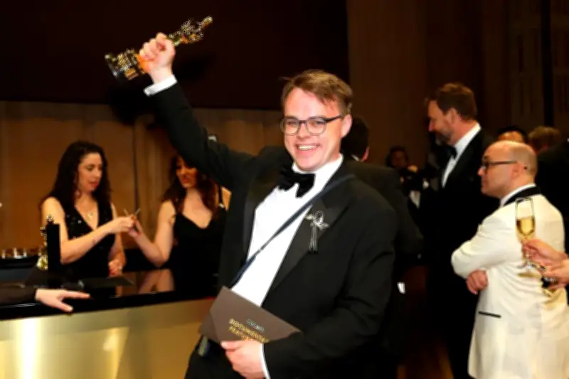 Rusia declara agente extranjero a cineasta mexicano ganador del Oscar