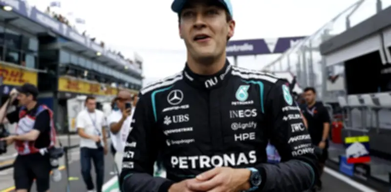 Russell sorprendido por pole en Australia pero teme la carrera del domingo