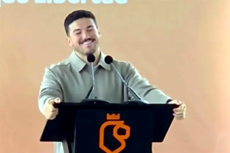 Samuel García publica decreto a modo para obras en Nuevo León