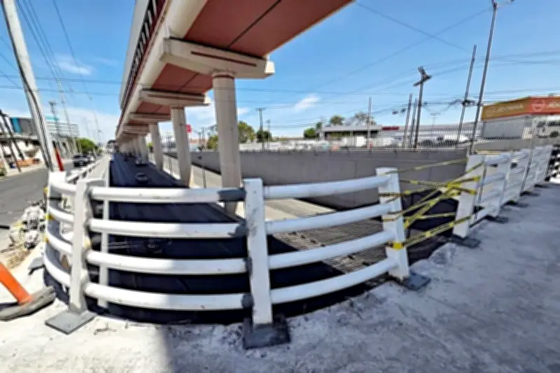 San Nicolás de los Garza repara retorno peligroso en avenida principal tras quejas vecinales