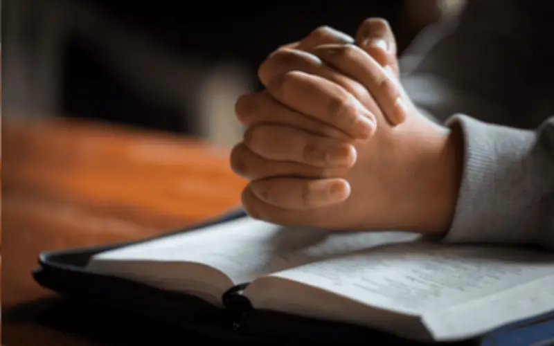 Semana Santa: Prácticas a evitar y creencias populares en la era digital