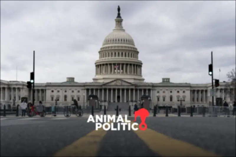 Senado de EU aprueba resolución para limitar poderes de Trump sobre Irán