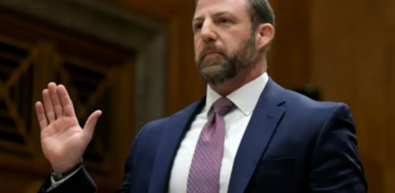 Senado de EU confirma a Markwayne Mullin como secretario de Seguridad Nacional