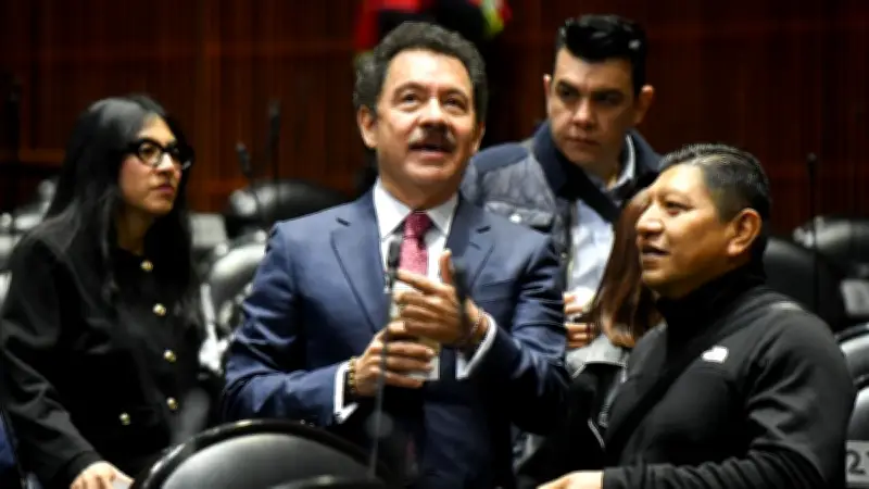 Senado discutirá este martes el "Plan B" de la reforma electoral en comisiones, afirma Ignacio Mier