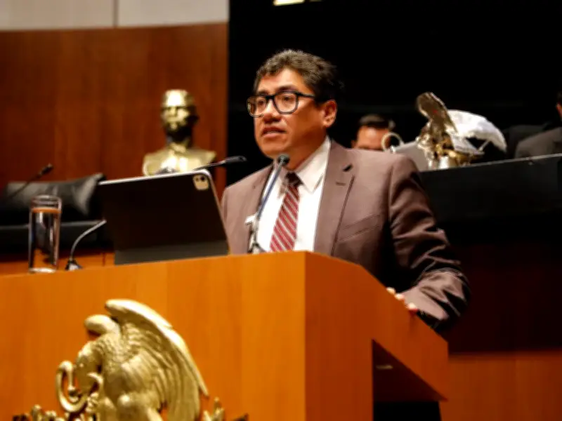 Senador Saúl Monreal defiende su derecho constitucional ante posible exclusión de Morena