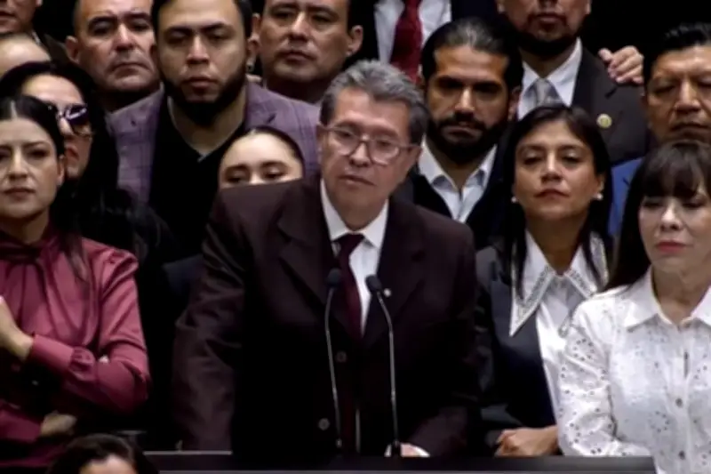 Sepultan Ley de Compras Públicas y Avanzan con Plan B en el Congreso