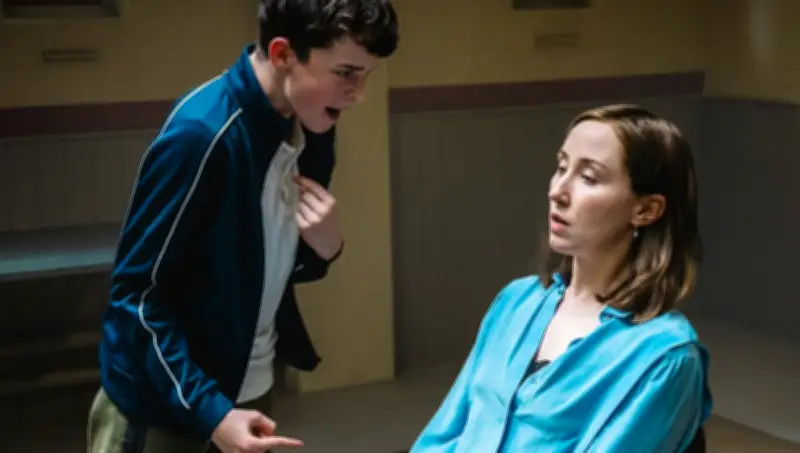 Serie 'Adolescencia' de Netflix revive debate sobre movimiento incel tras tiroteo en Michoacán