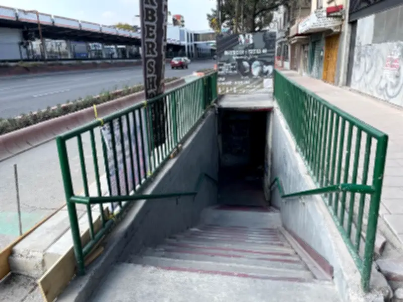 SERVIMET implementa programa integral en pasos a desnivel de Tlalpan para seguridad peatonal