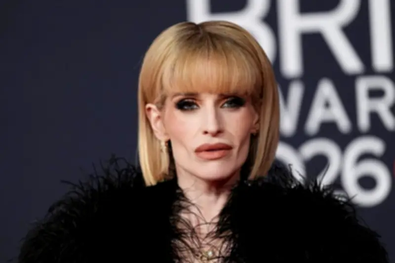 Sharon Osbourne pide que dejen de criticarla mientras enfrenta dificultades personales