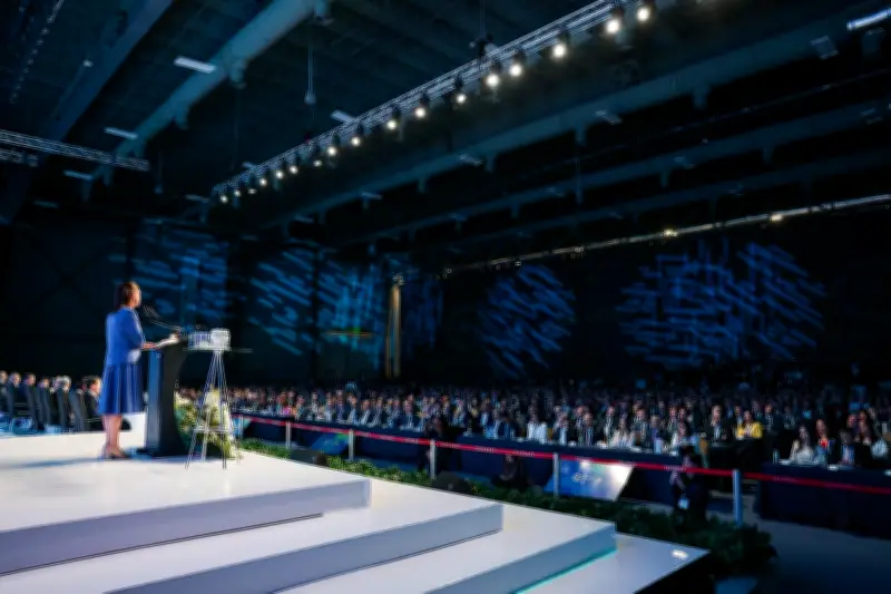 Sheinbaum destaca fortaleza económica y diálogo con EU ante empresarios de Nuevo León