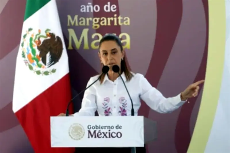 Sheinbaum Exige Aulas Libres de Violencia, Adicciones y Acoso Escolar