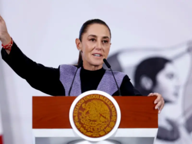 Sheinbaum: Partidos temieron perder votos al rechazar revocación en 2027