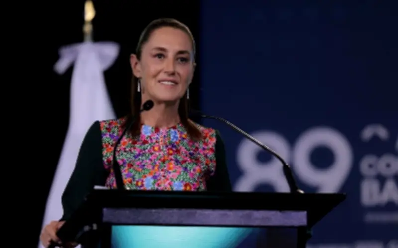 Sheinbaum y banca pactan elevar crédito al 45% del PIB para 2030 en México