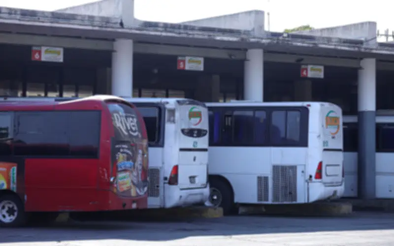 SICT anuncia descuentos en transporte para estudiantes y maestros en Semana Santa
