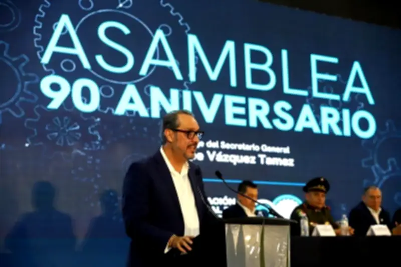 Sindicatos Exigen Participación en la Regulación Laboral de la Inteligencia Artificial