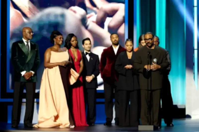 Sinners Triunfa en los NAACP Image Awards: Reconocimiento a la Serie Mexicana