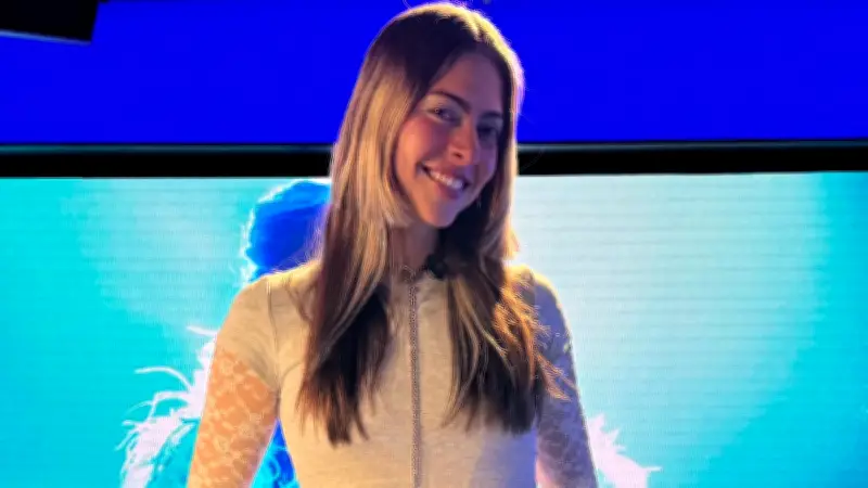 Sofía Thompson estrena 'ETHEREA', su álbum debut de pop etéreo y espiritual