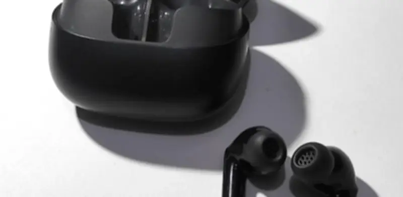 ¿Son Peligrosos los Audífonos Bluetooth? Expertos Desmienten Mitos sobre Radiación