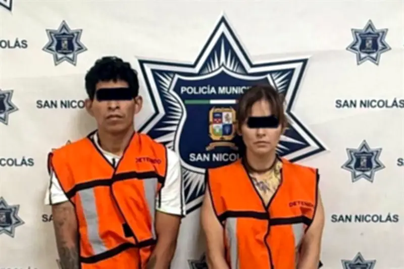 Sorprenden a pareja durante venta de droga en operativo policial nocturno