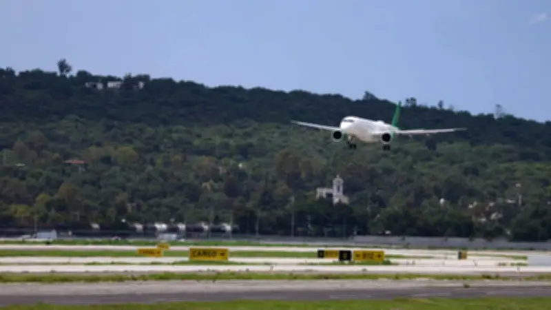 SRE Evacúa a Más de 1,300 Mexicanos de Medio Oriente por Conflicto Bélico