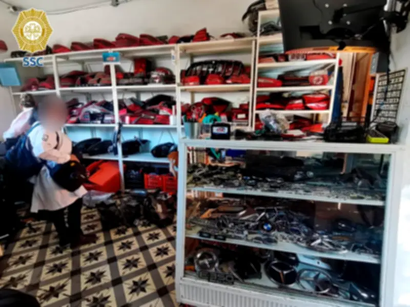 SSC asegura 8 toneladas de autopartes y droga en cateos en Peralvillo, detiene a 5